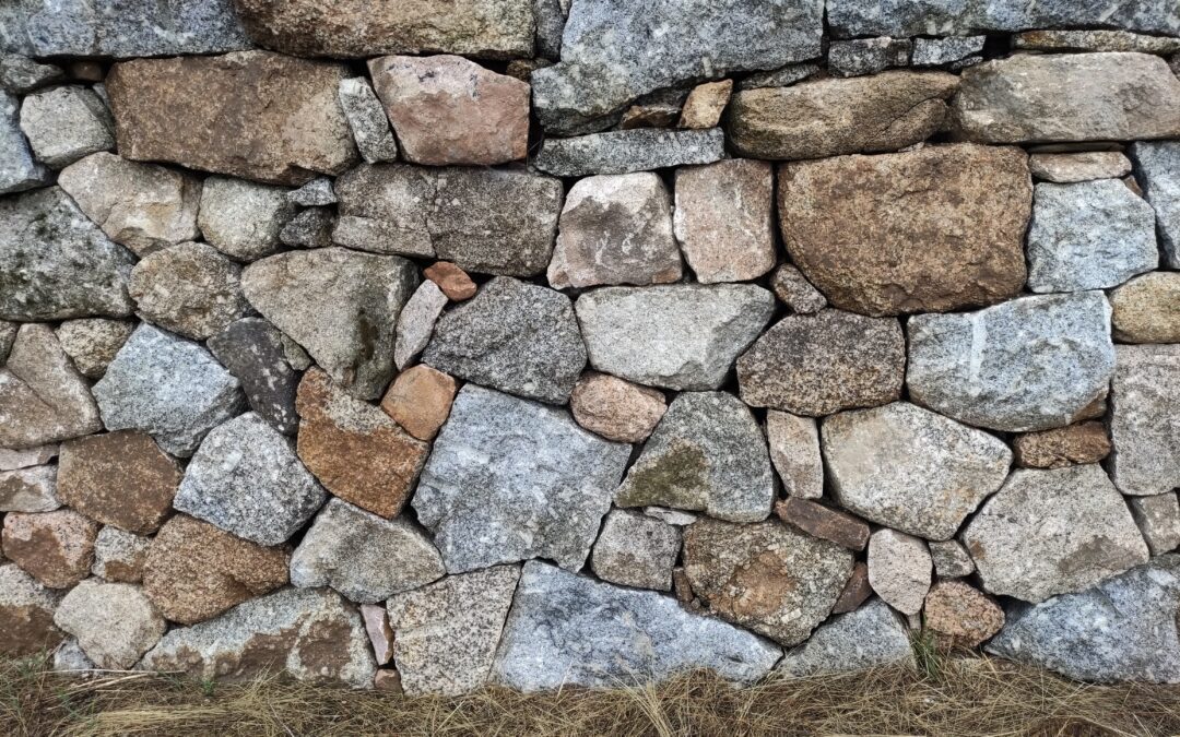 P-Art One stone above another, an art to be treasured